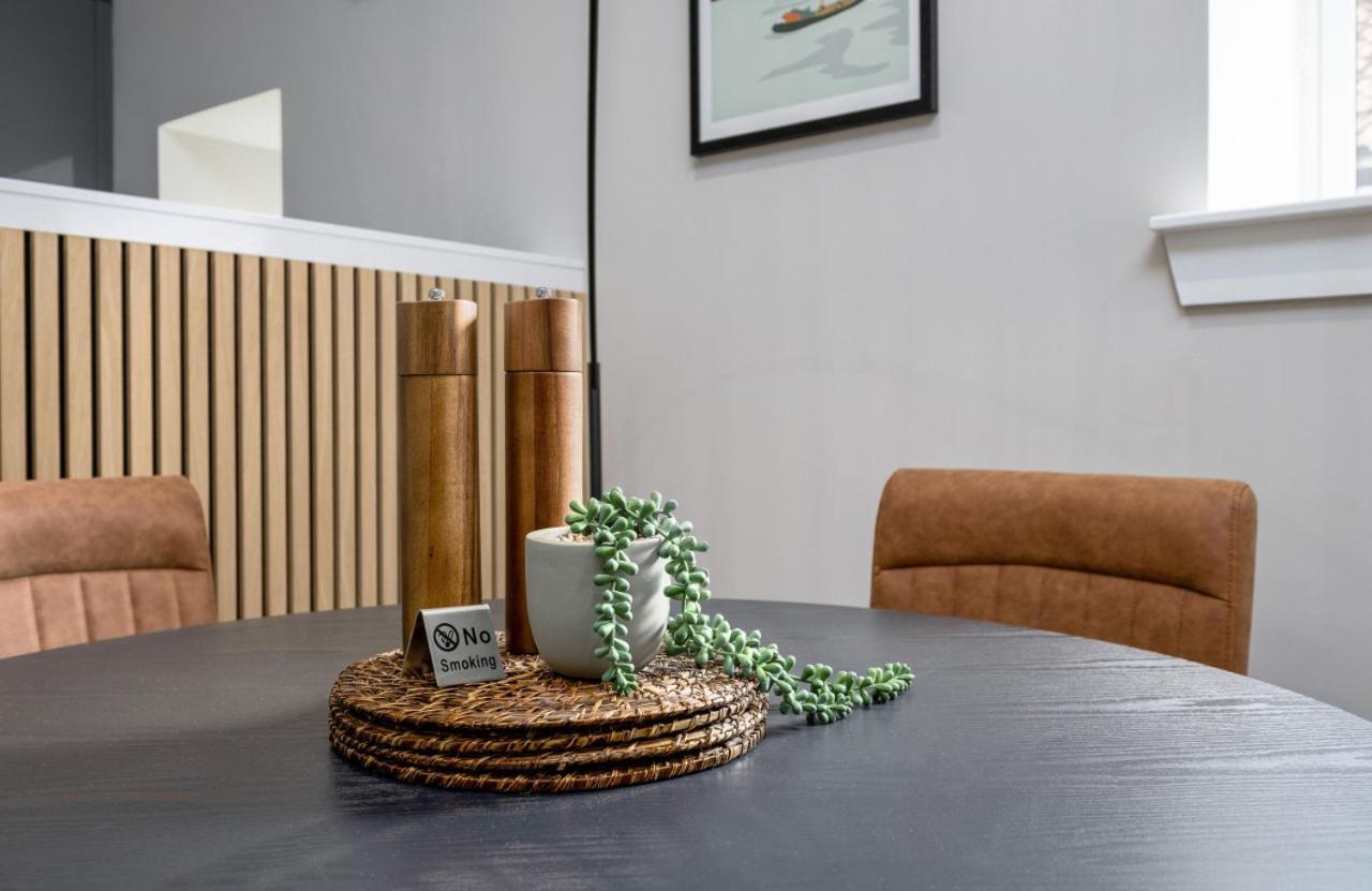 Highland Hideaway Apartment สเตอร์ลิง ภายนอก รูปภาพ